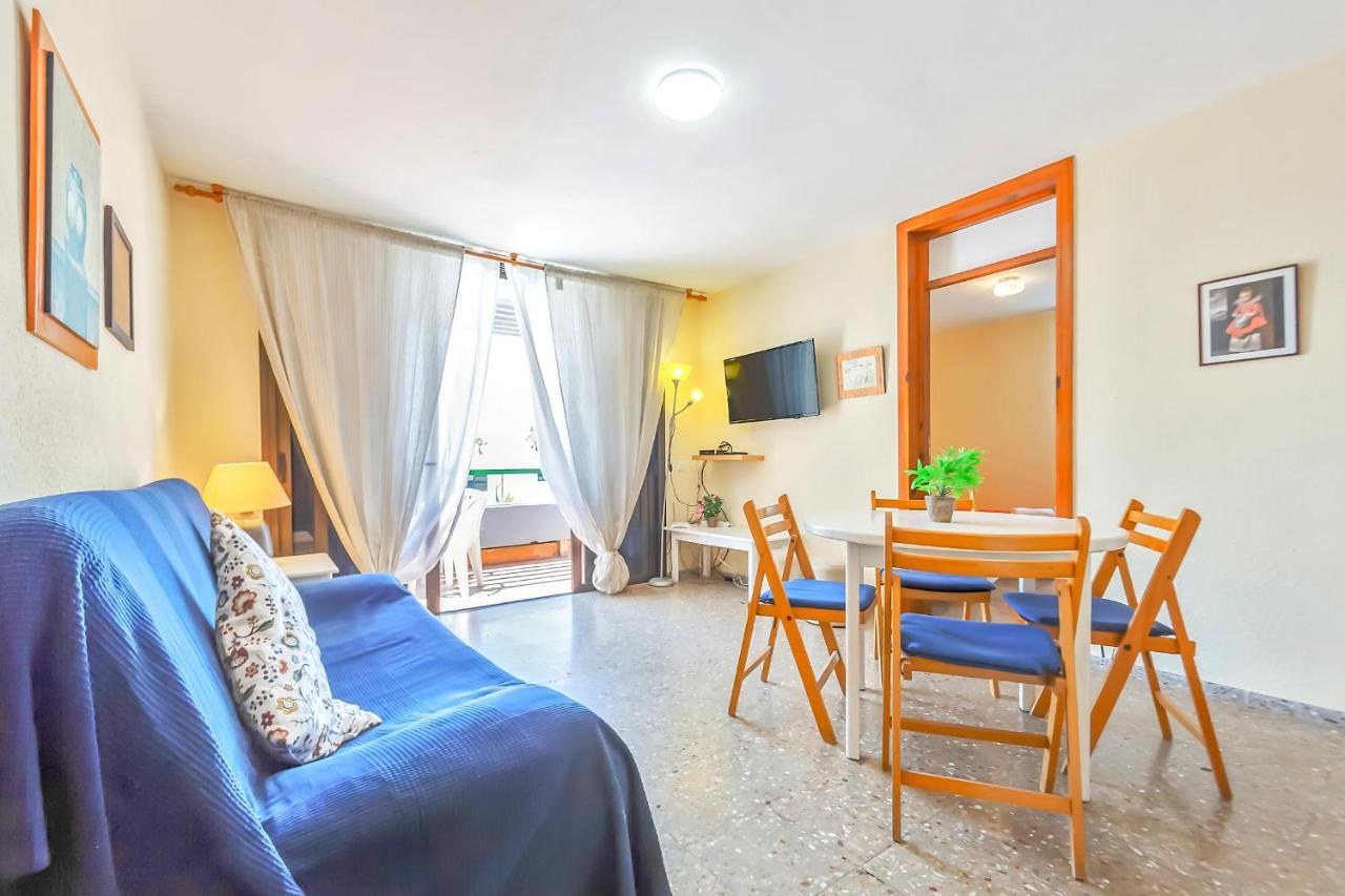 Apartment Near Playa De Las Americas With Wifi And Pool, Tenerife Sur Ngoại thất bức ảnh