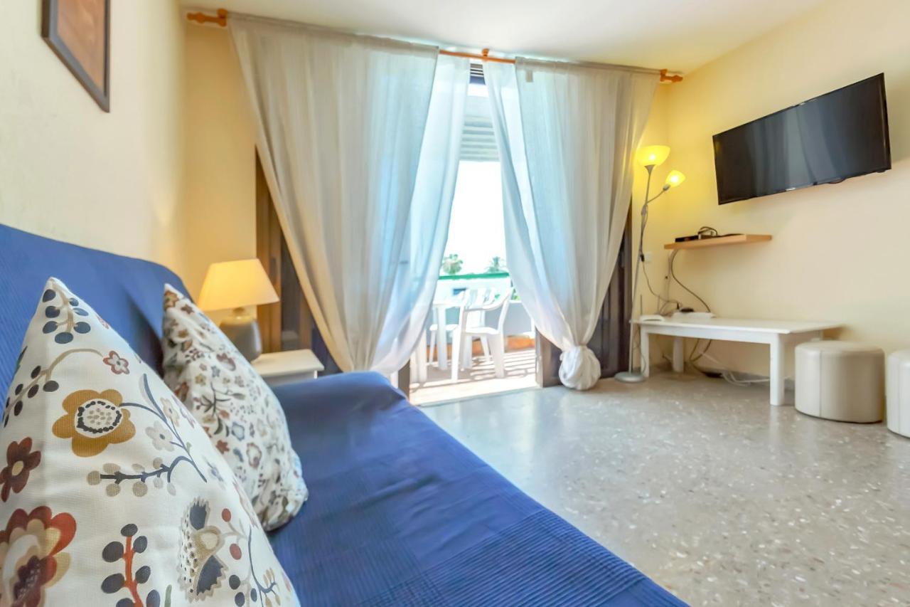 Apartment Near Playa De Las Americas With Wifi And Pool, Tenerife Sur Ngoại thất bức ảnh