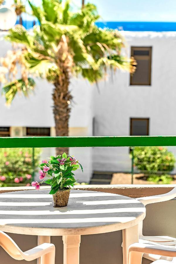 Apartment Near Playa De Las Americas With Wifi And Pool, Tenerife Sur Ngoại thất bức ảnh
