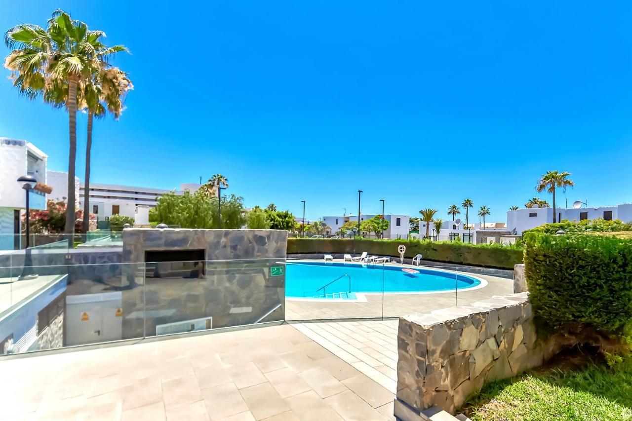 Apartment Near Playa De Las Americas With Wifi And Pool, Tenerife Sur Ngoại thất bức ảnh